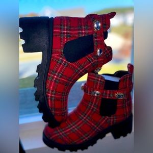 Christmas Plaid Chelsea Boot